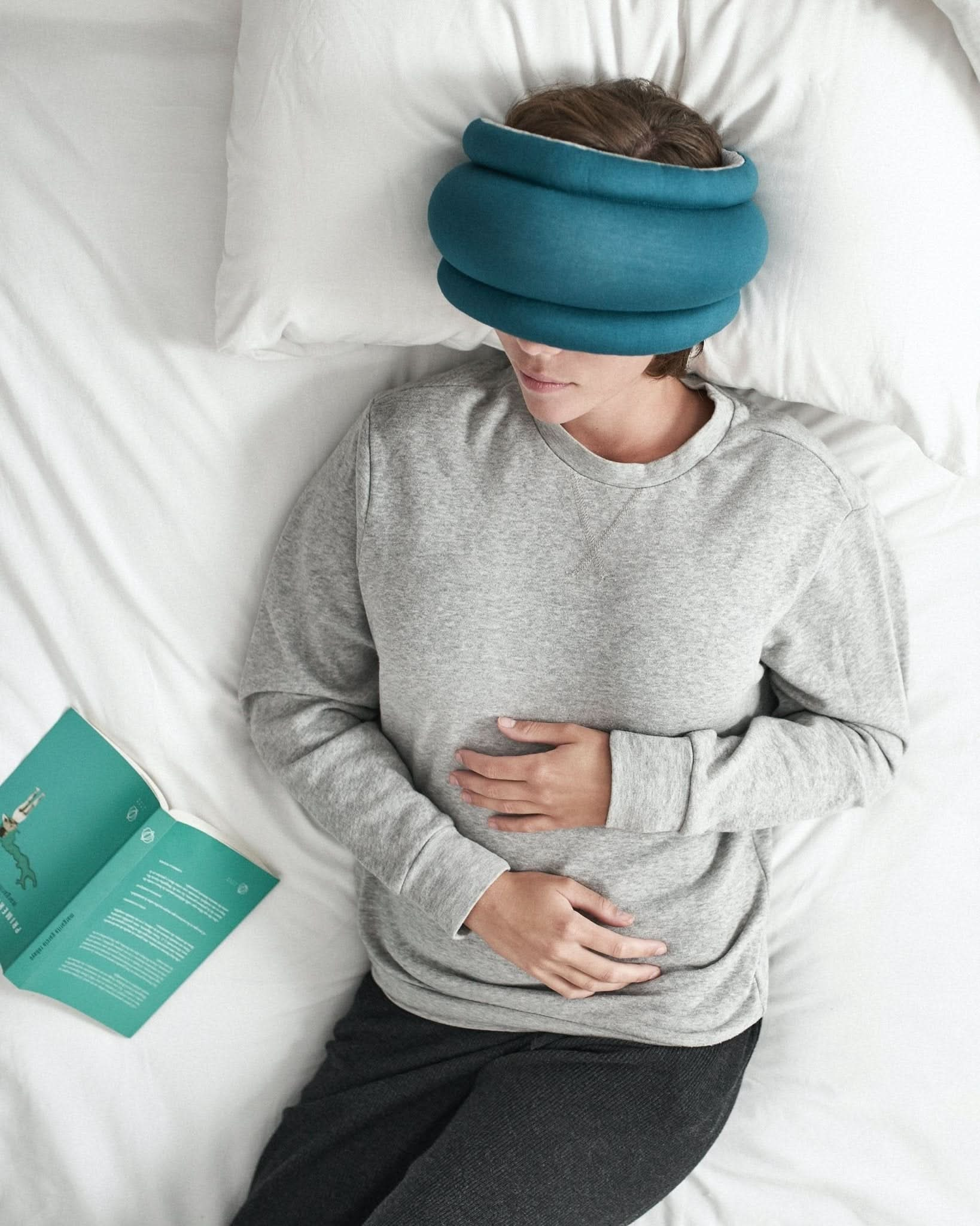 Light Versatile Pillow Ostrichpillow